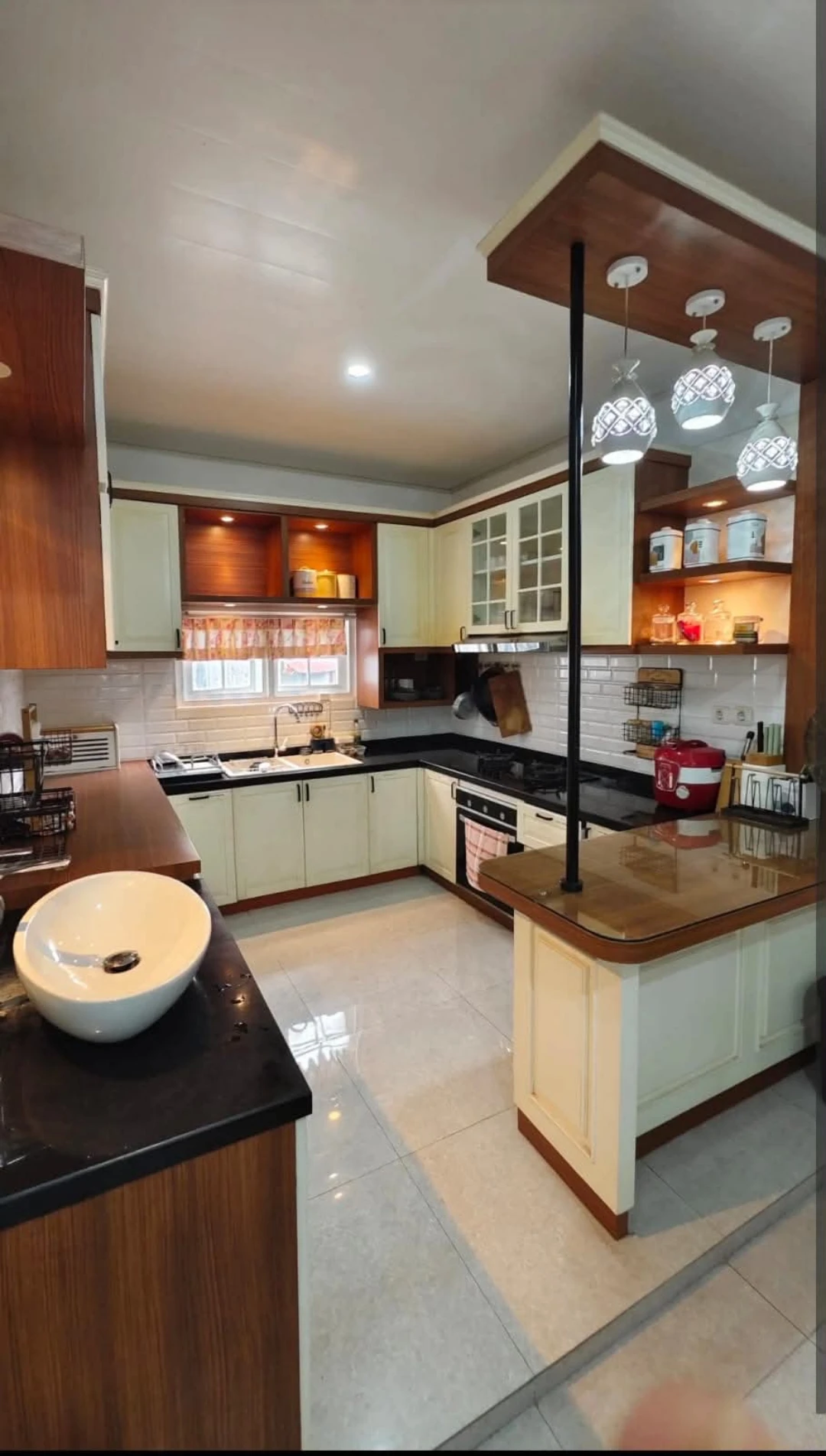 Area dapur rumah untuk masak sendiri di Kebumen