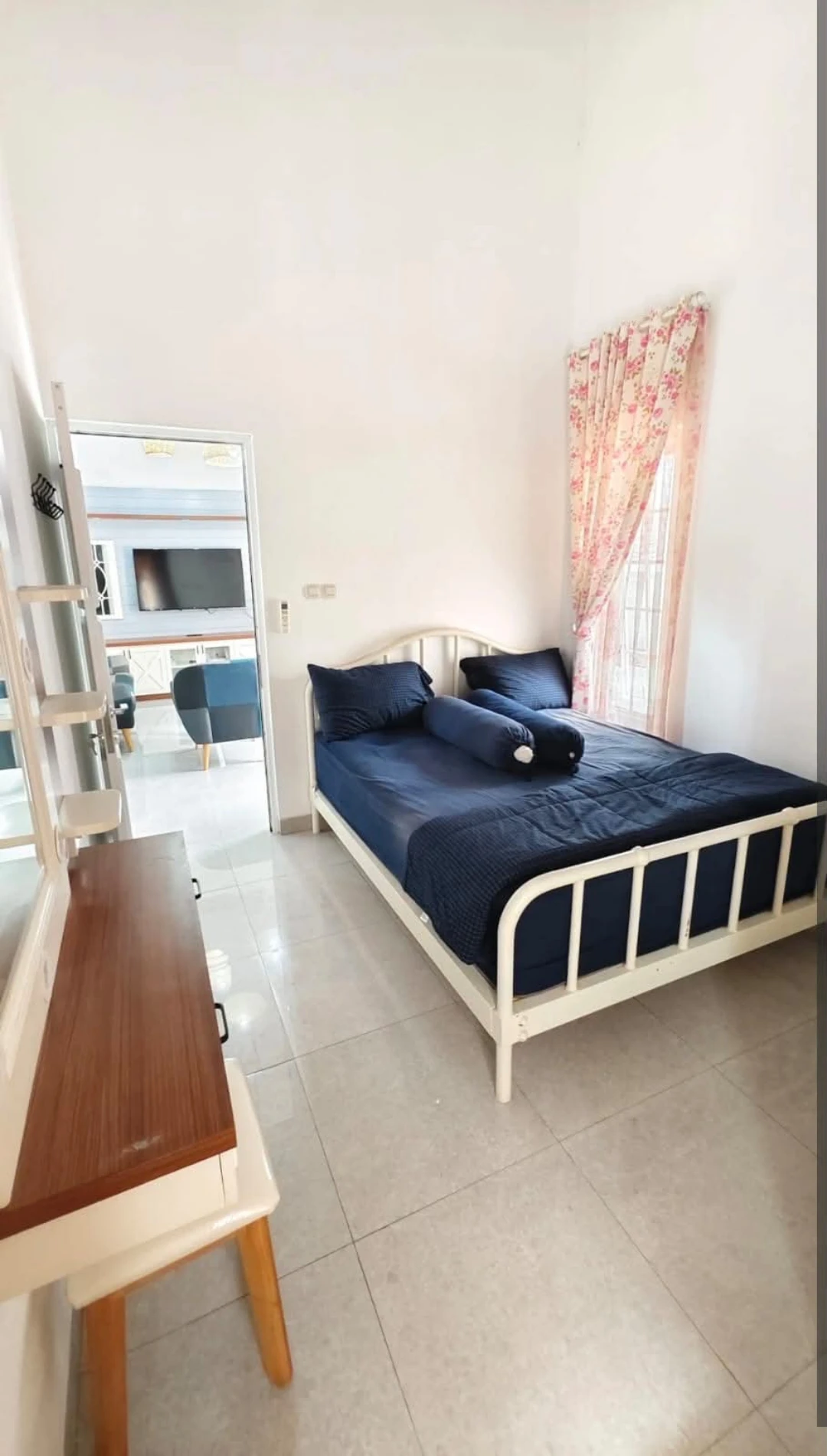 Kamar tidur kedua rumah nyaman di Kebumen